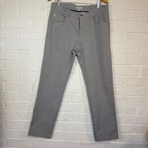 Peter Millar Light Gray crown EB66 perfotmance Chino trouser size 34/34(34/30)